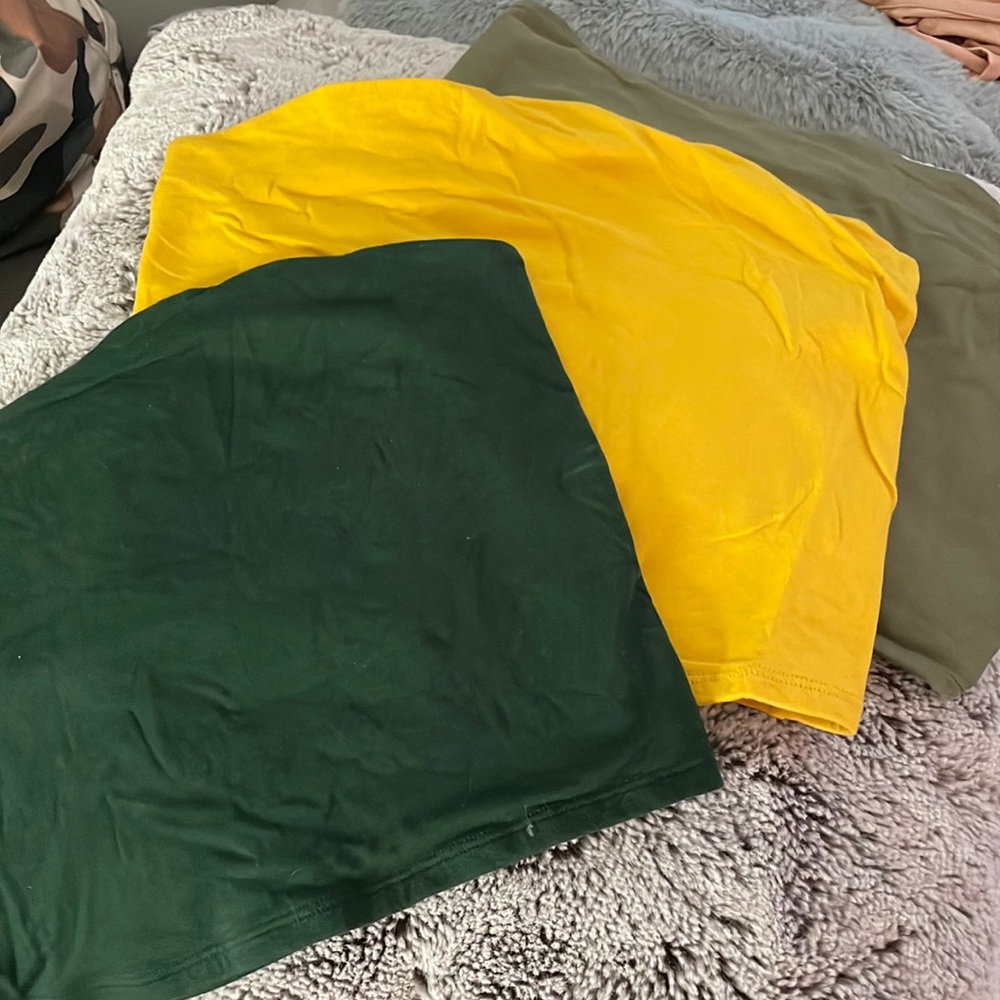 THREE MEDIUM SIZE BANDEAUS